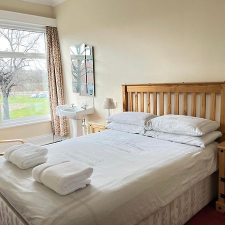 Chadwick Guest House Middlesbrough Eksteriør billede